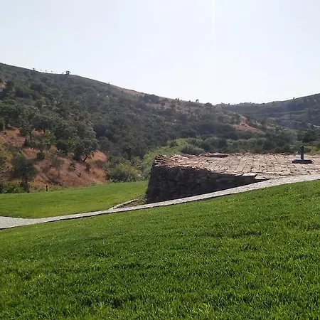 Вилла Quinta Do Acude *