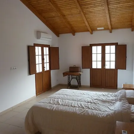 Вилла Quinta Do Acude *